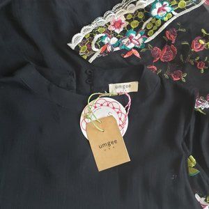 Umgee USA cold-shoulder bell sleeve top